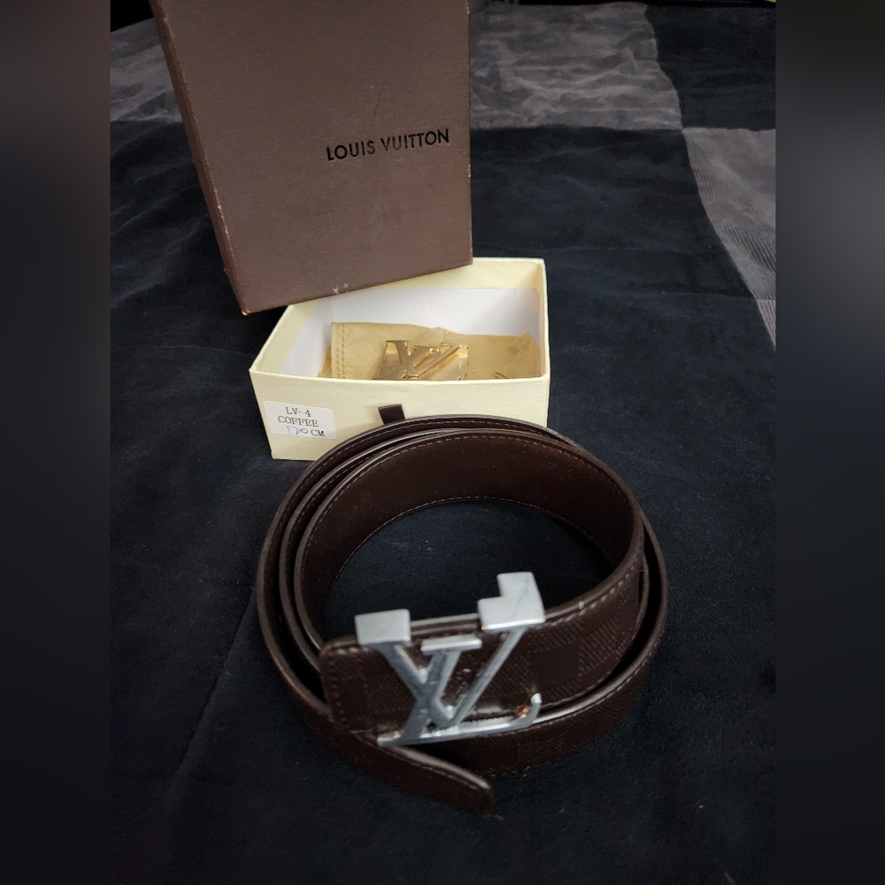 Gold and silver clasps, genuine. Genuine belt